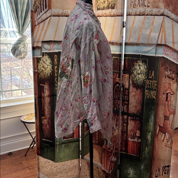 Magnolia Pearl Printed Boyfriend Shirt 1624
Pressed Flower, OS - Picture 11 of 16